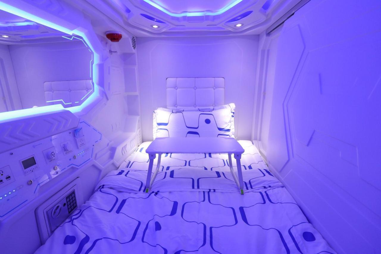 Jc Space Capsule Hotel Kuah Exteriér fotografie