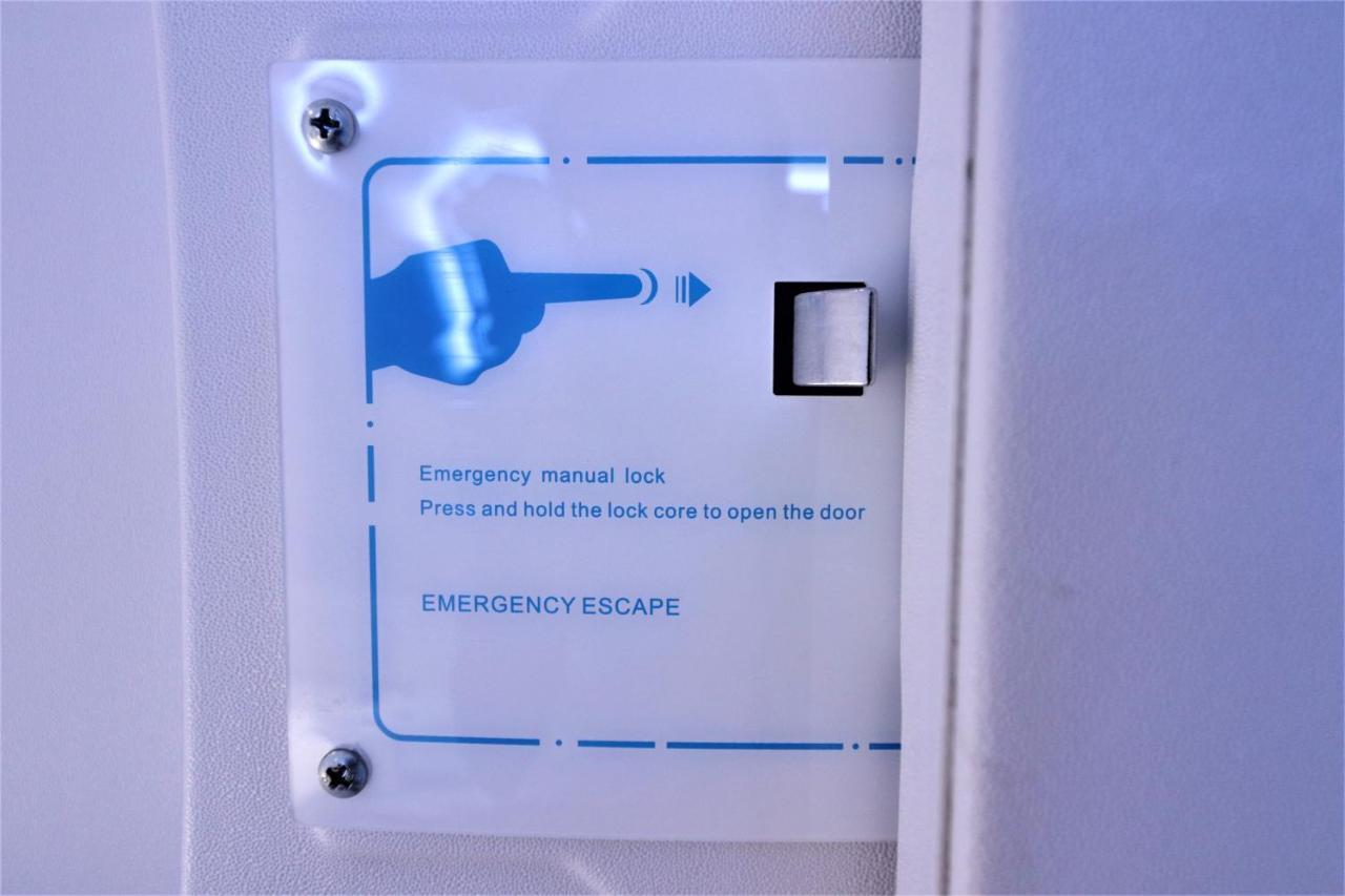 Jc Space Capsule Hotel Kuah Exteriér fotografie